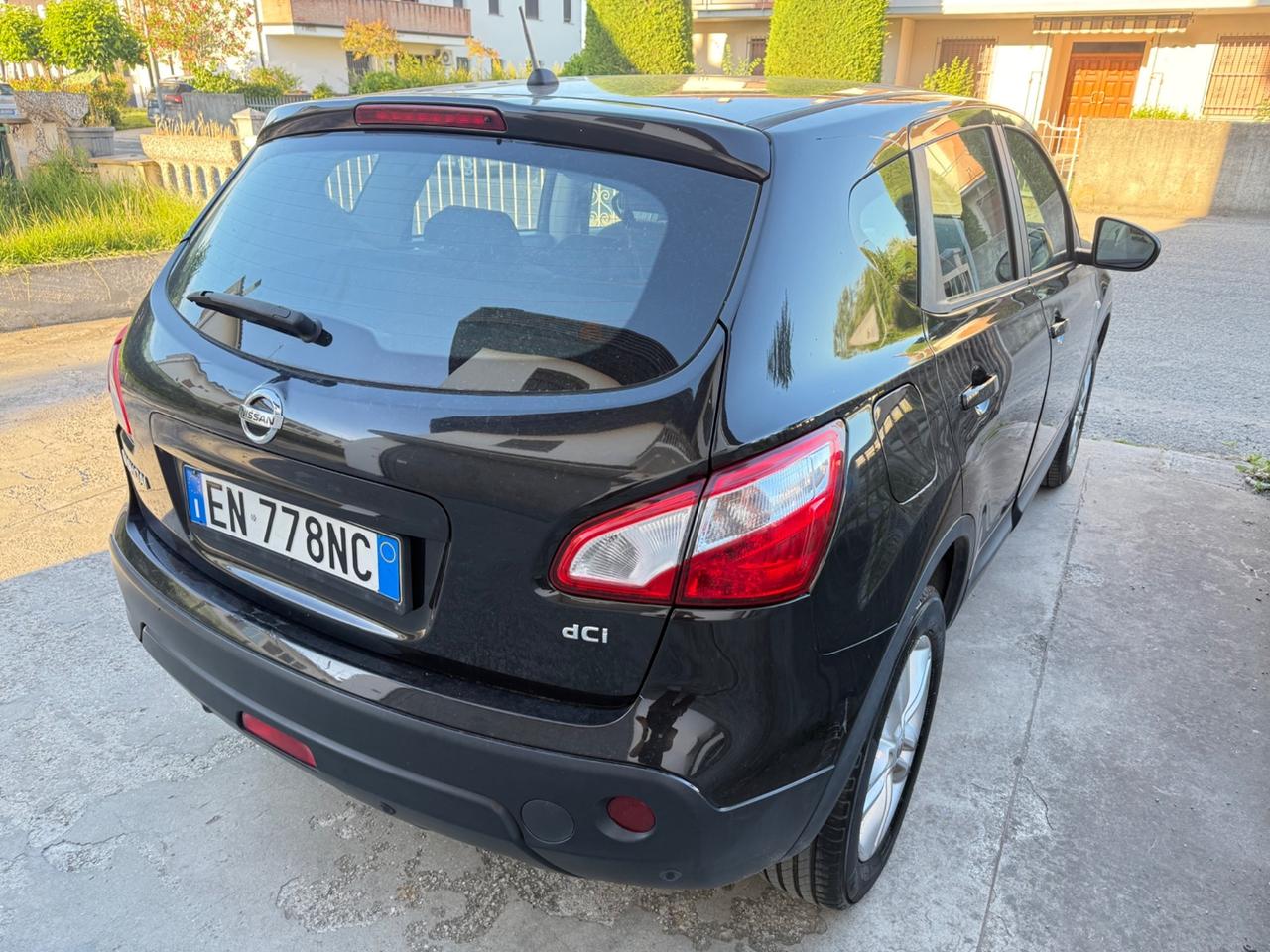 Nissan Qashqai 1.5 dCi 6MARCE POCHI KM 2013