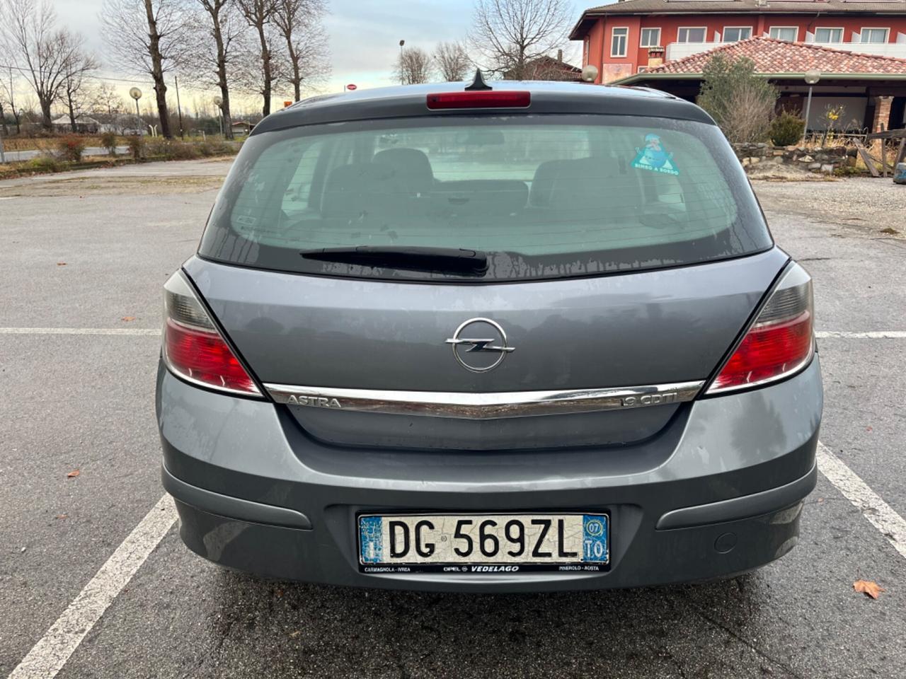 Opel Astra