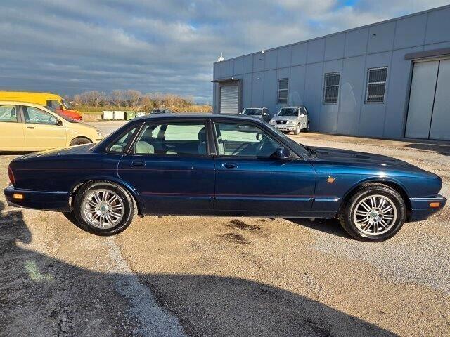 Jaguar XJ6 4.0 SPORT -SERVICE BOOK -