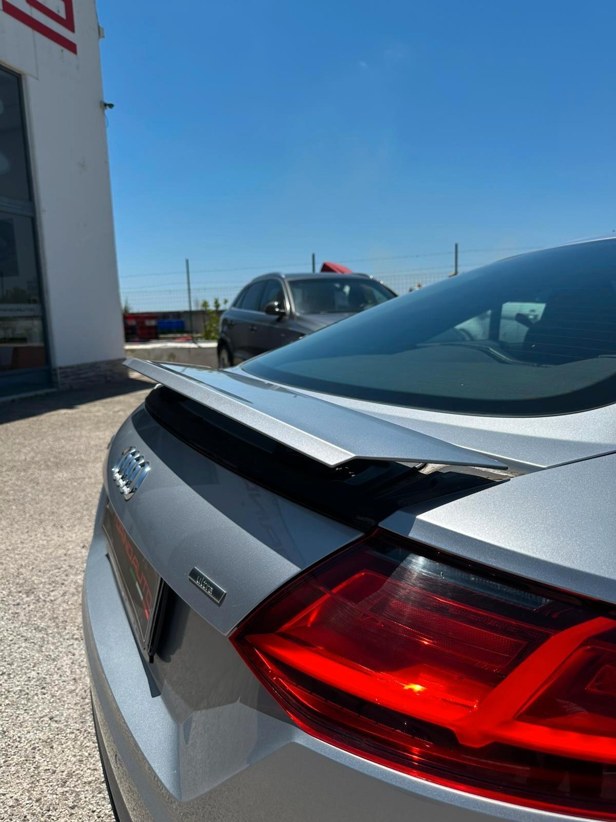 Audi TT Coupé 2.0 TDI ultra Design