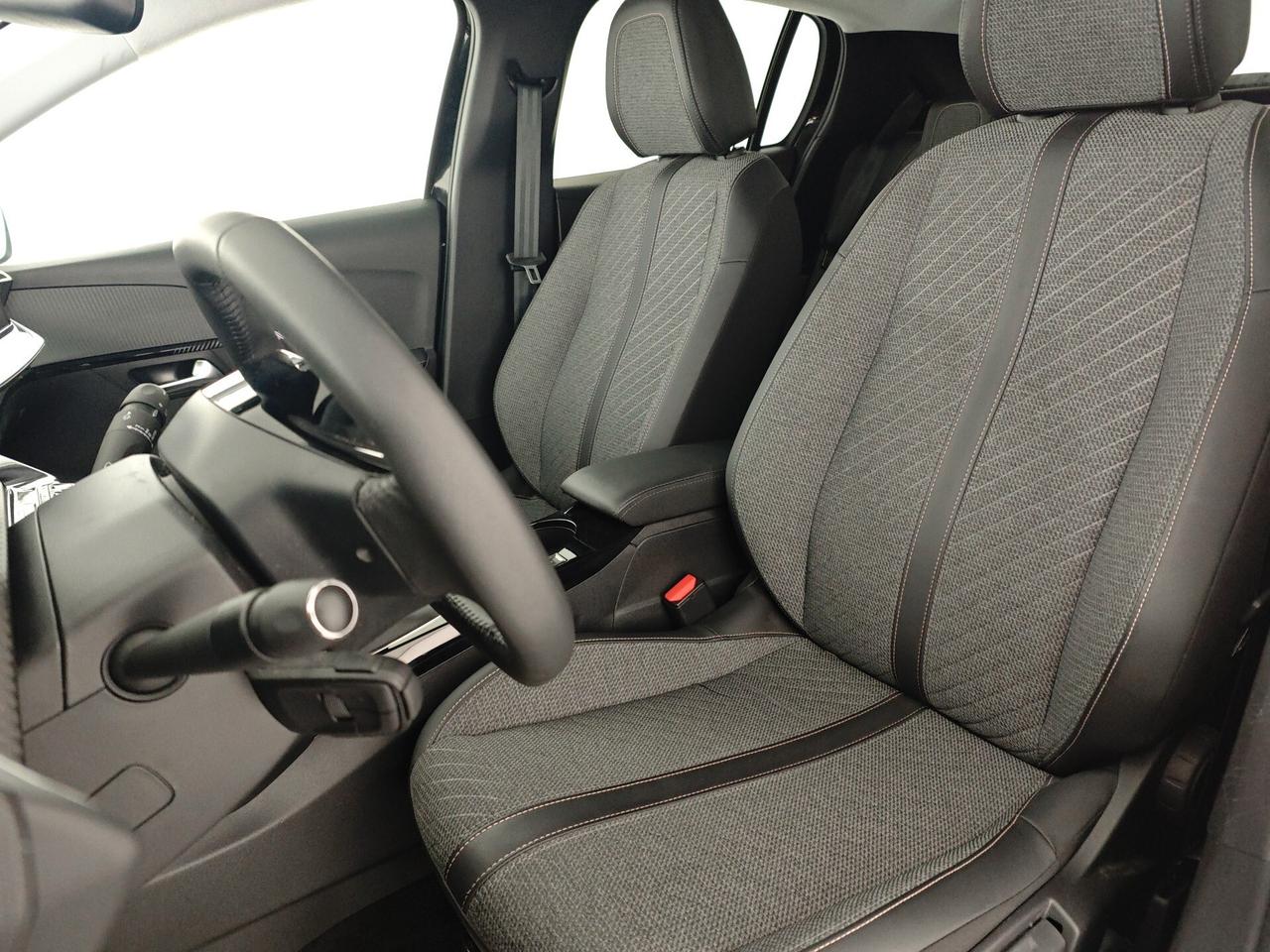 Peugeot 208 PureTech 100 Stop&Start 5 porte Allure