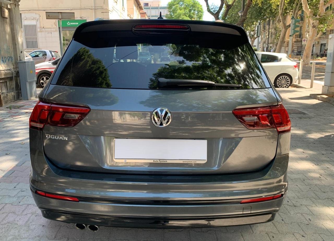 Volkswagen Tiguan 2.0 TDI SCR DSG Sport BlueMotion Technology R-LINE