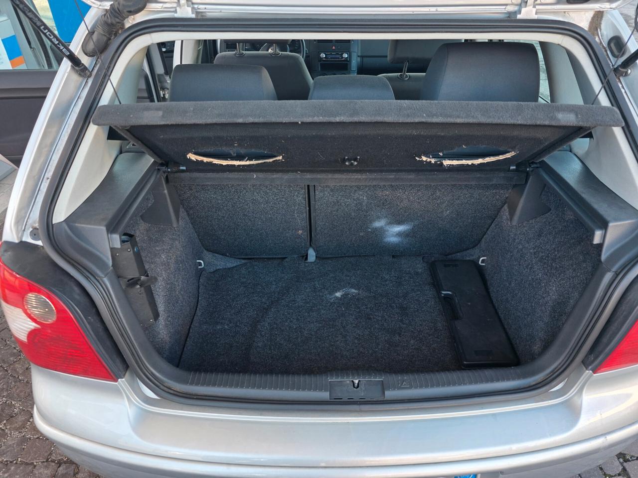 Volkswagen Polo 1.4 TDI 5p. X Air con 362.000km