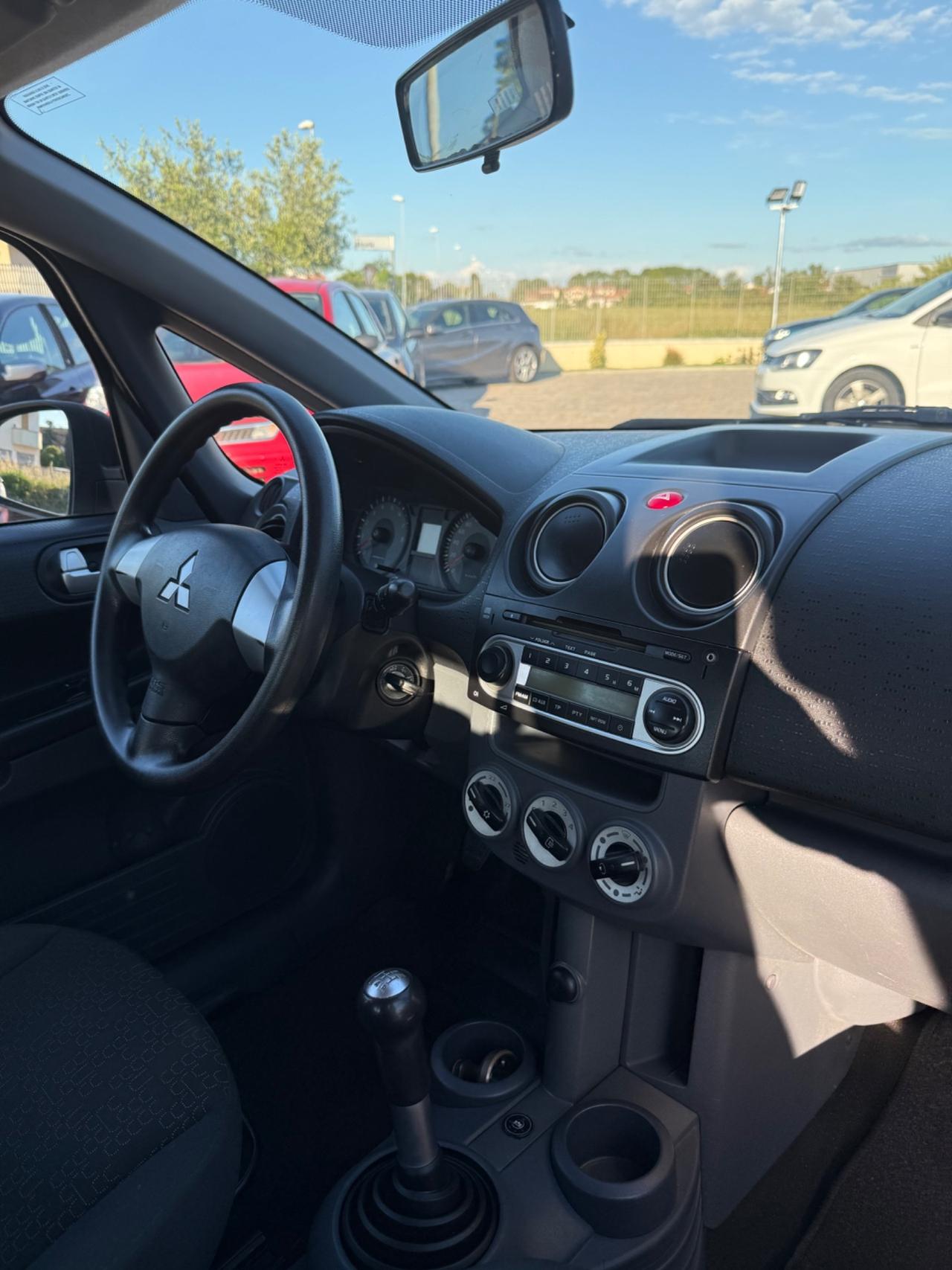 Mitsubishi Colt 1.1 GPL