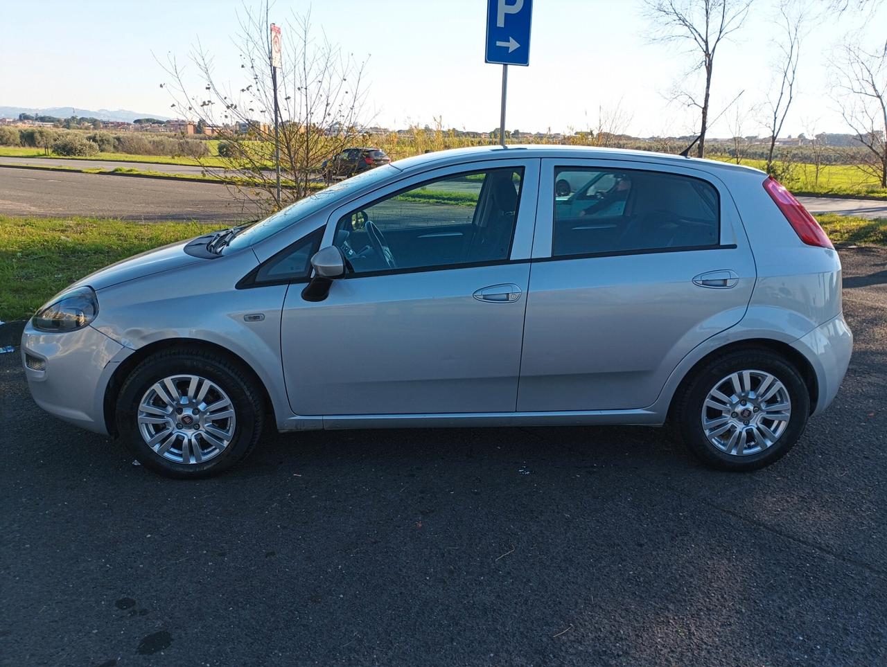 Fiat Punto 1.2 8V 5 porte Lounge UNIPRO'