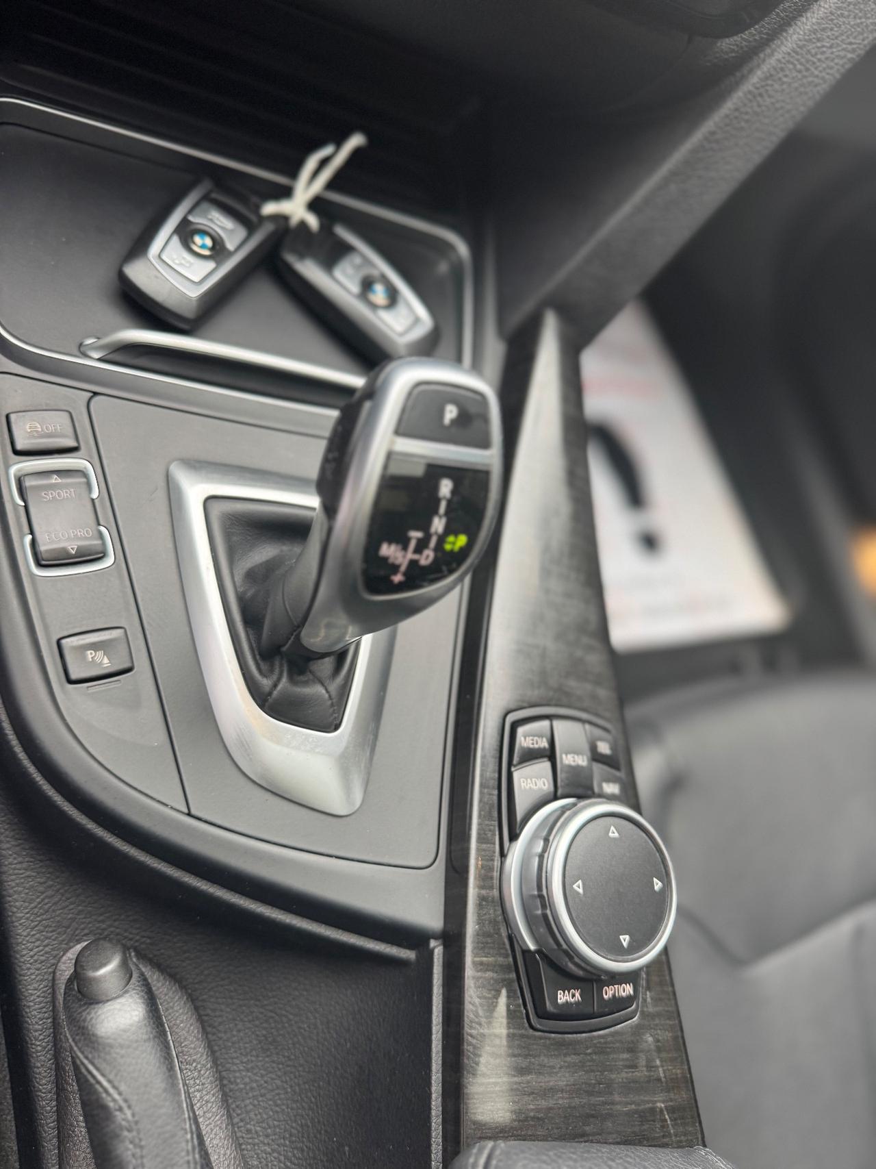 Bmw 320 320d Efficient Dynamics Luxury Msport