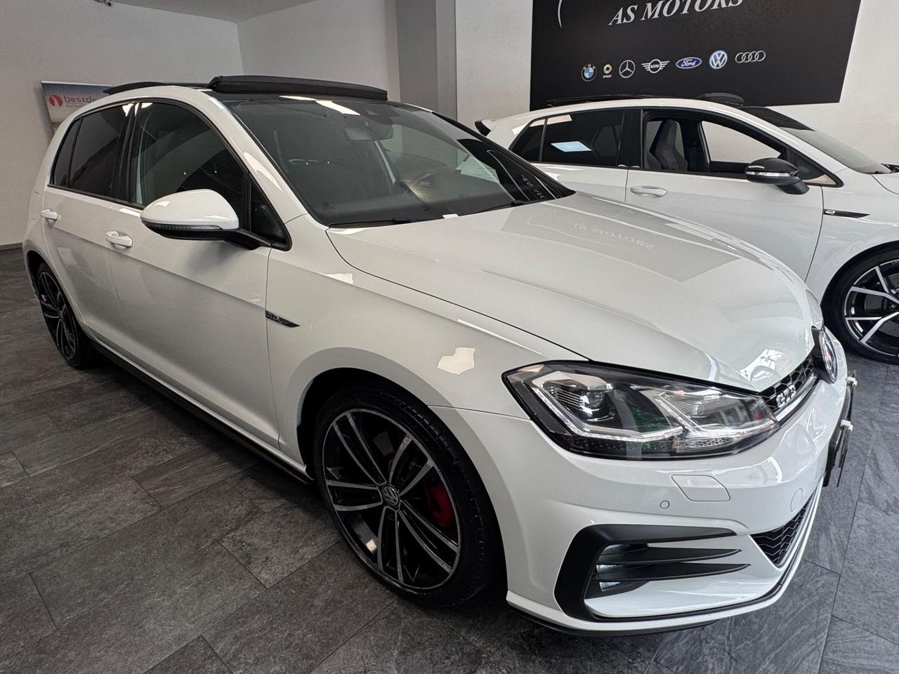 VW GOLF 7.5 GTD 2.0 184 CV TETTO APRIBILE