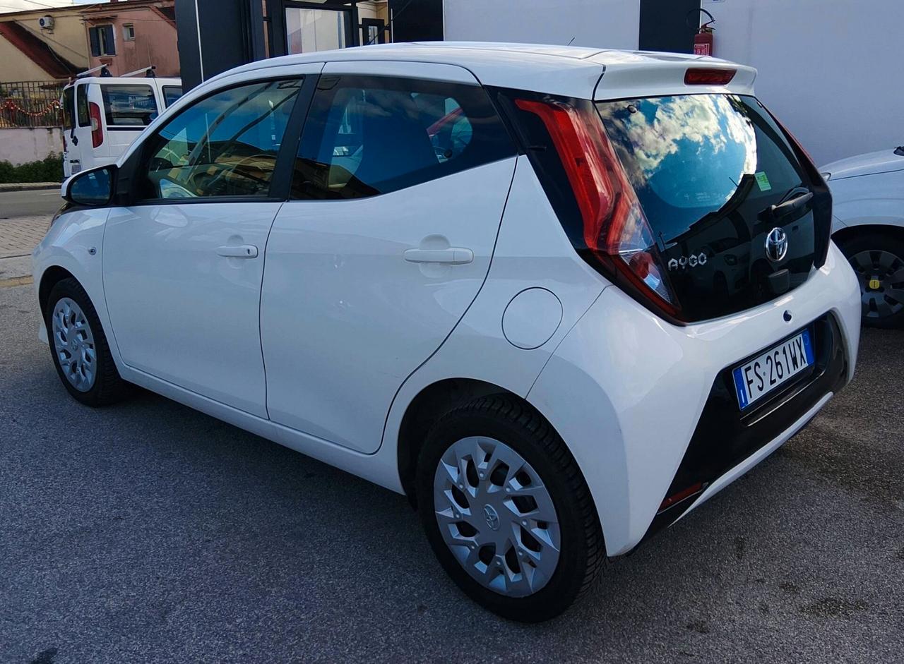 Toyota Aygo 58 MILA KM!