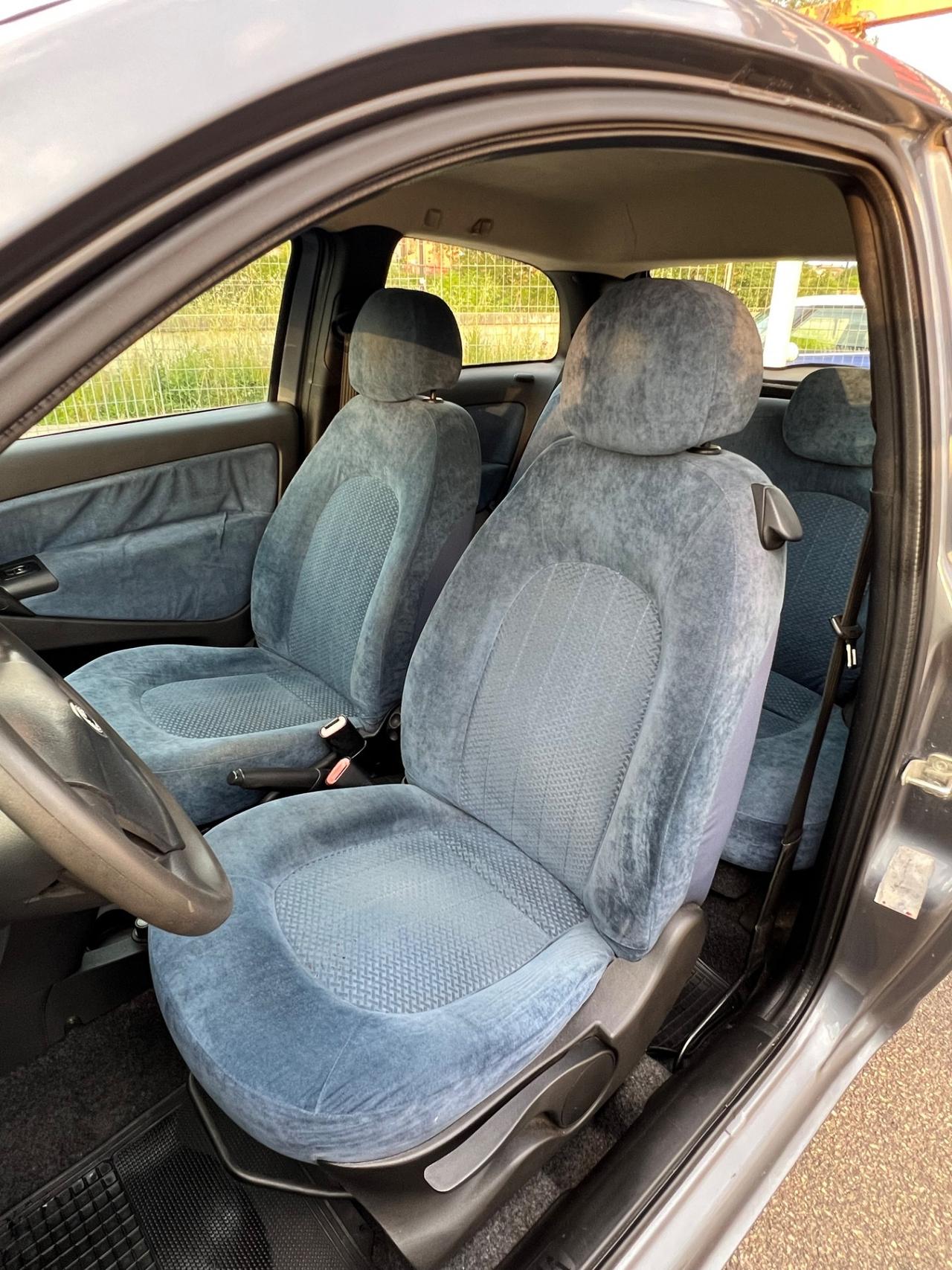 Lancia Ypsilon 1.3 Multijet 16V Platino