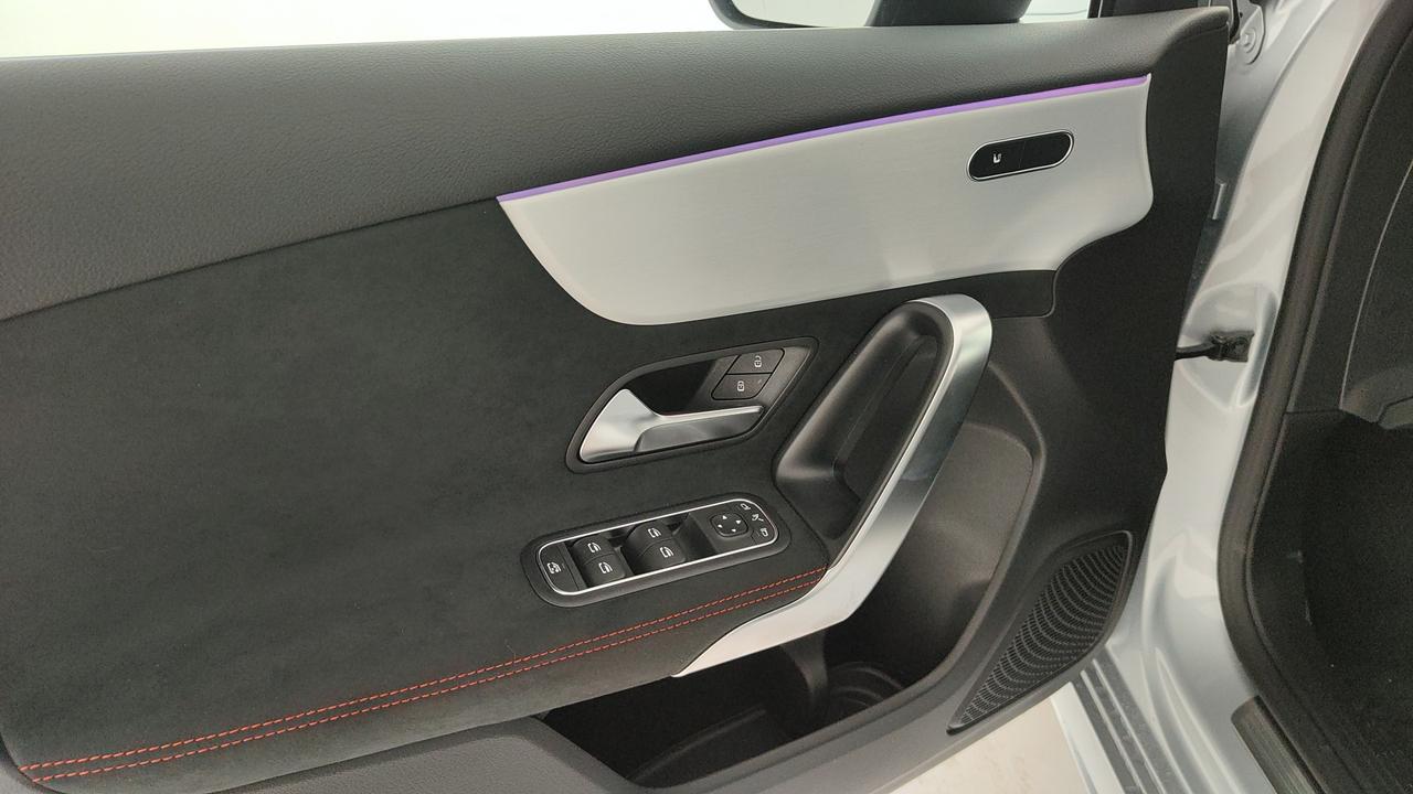 Mercedes-Benz A 180 d Automatic