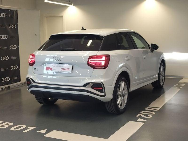 Audi Q2 Q2 35 2.0 tdi Identity Black s-tronic