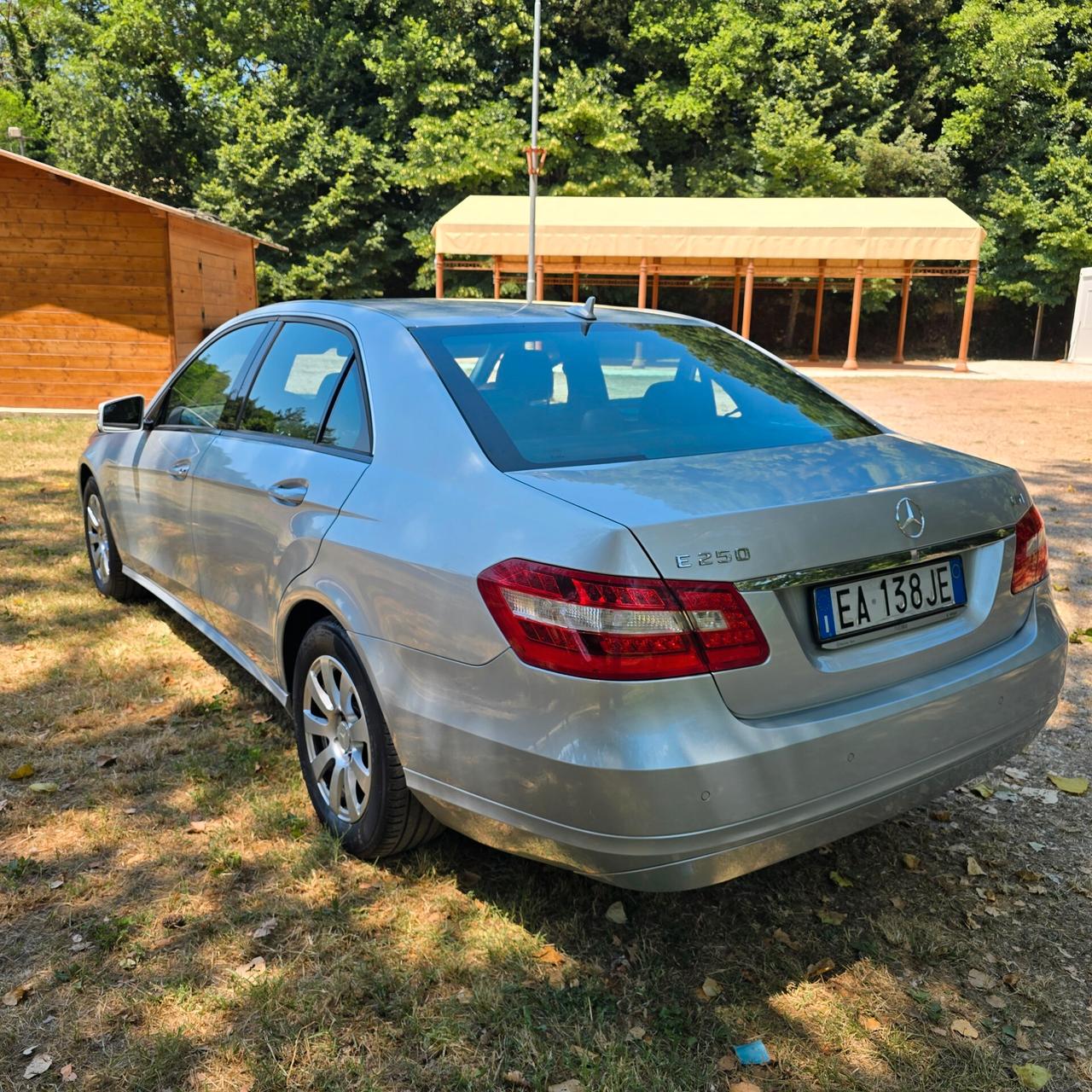 Mercedes-benz E 250 CDI BlueEFFICIENCY Elegance