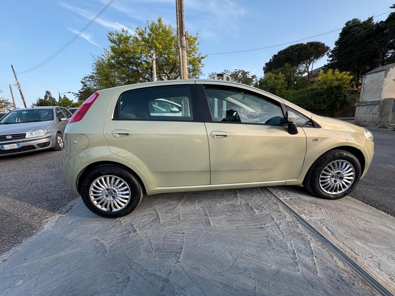 Fiat Grande Punto 1.3 MJT 75 CV 5 porte Dynamic