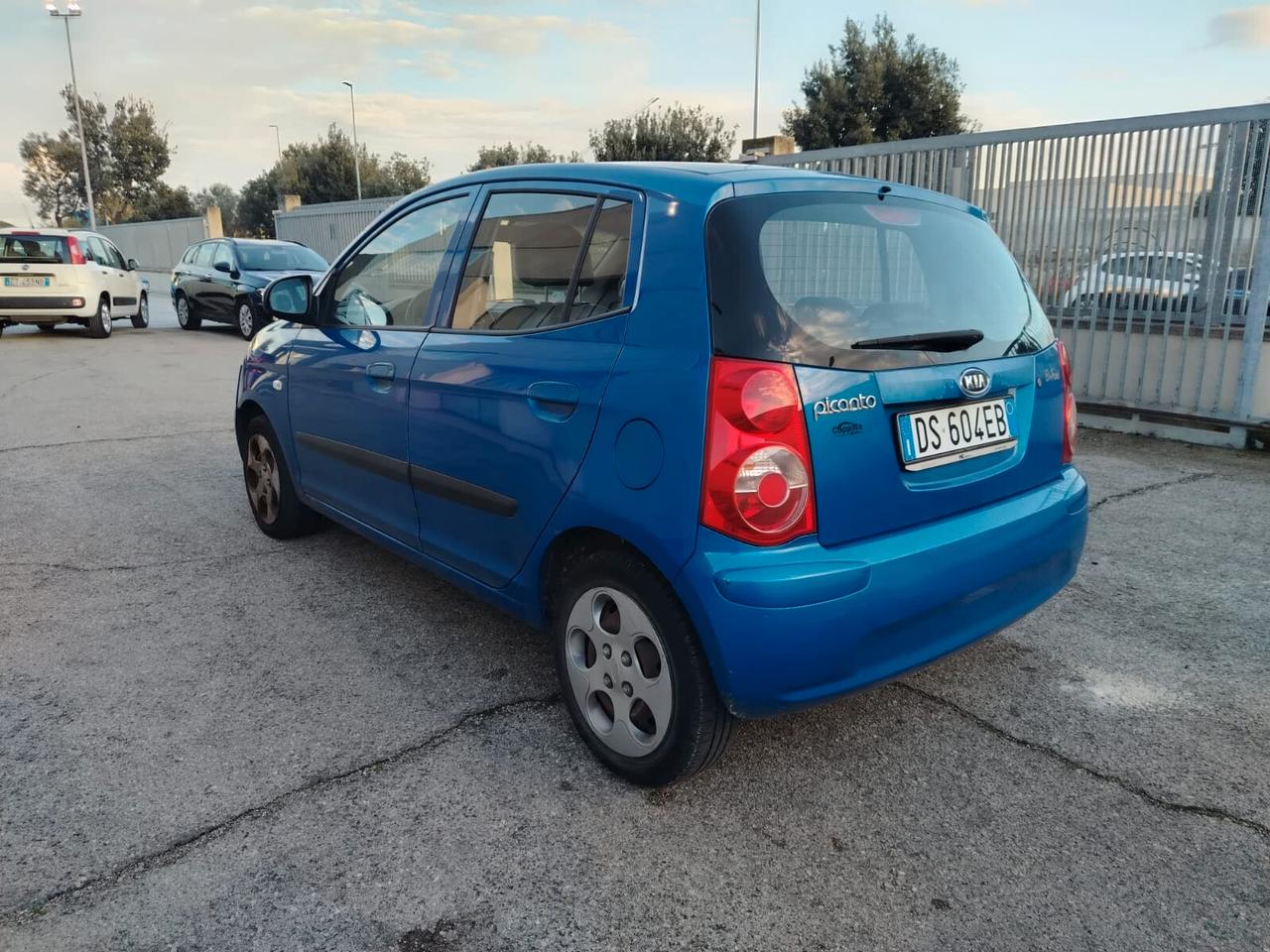 Kia Picanto 1.0 GPL PER COMMERCIANTI