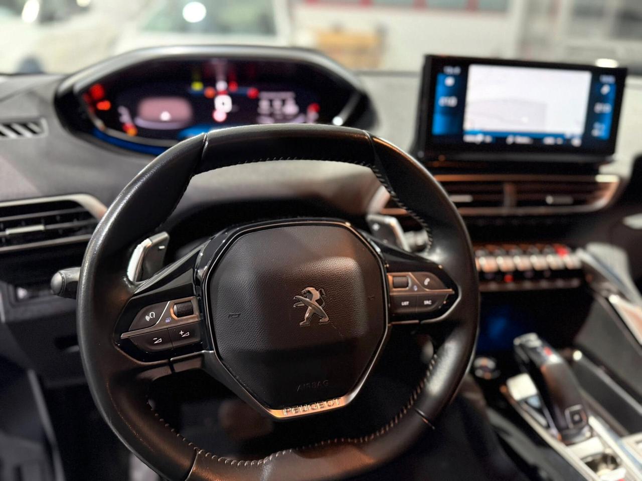 Peugeot 3008 Allure 1.5 BlueHDI 130cv 2021