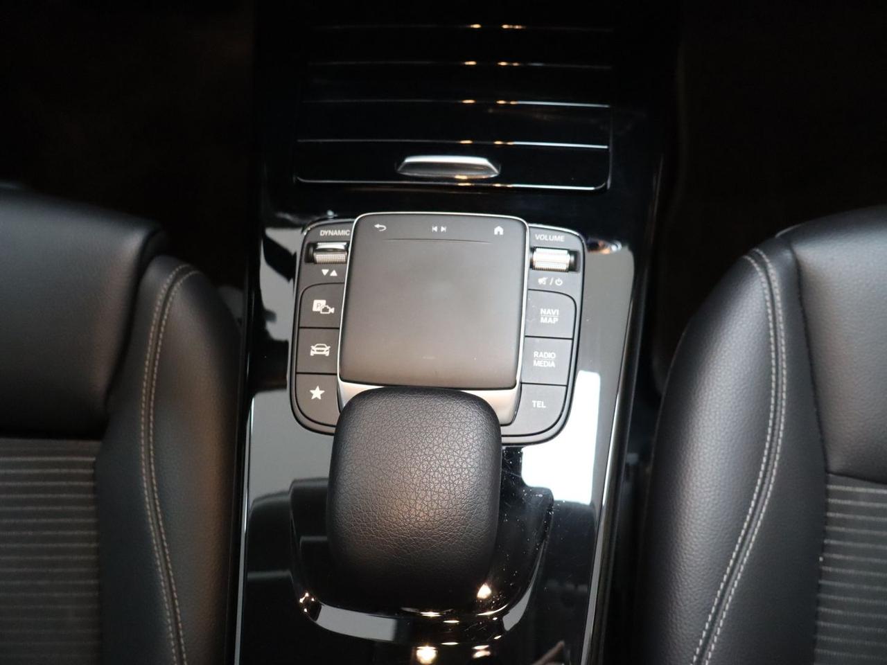 Mercedes-Benz CLA 200 Sport Night Edition C #10210