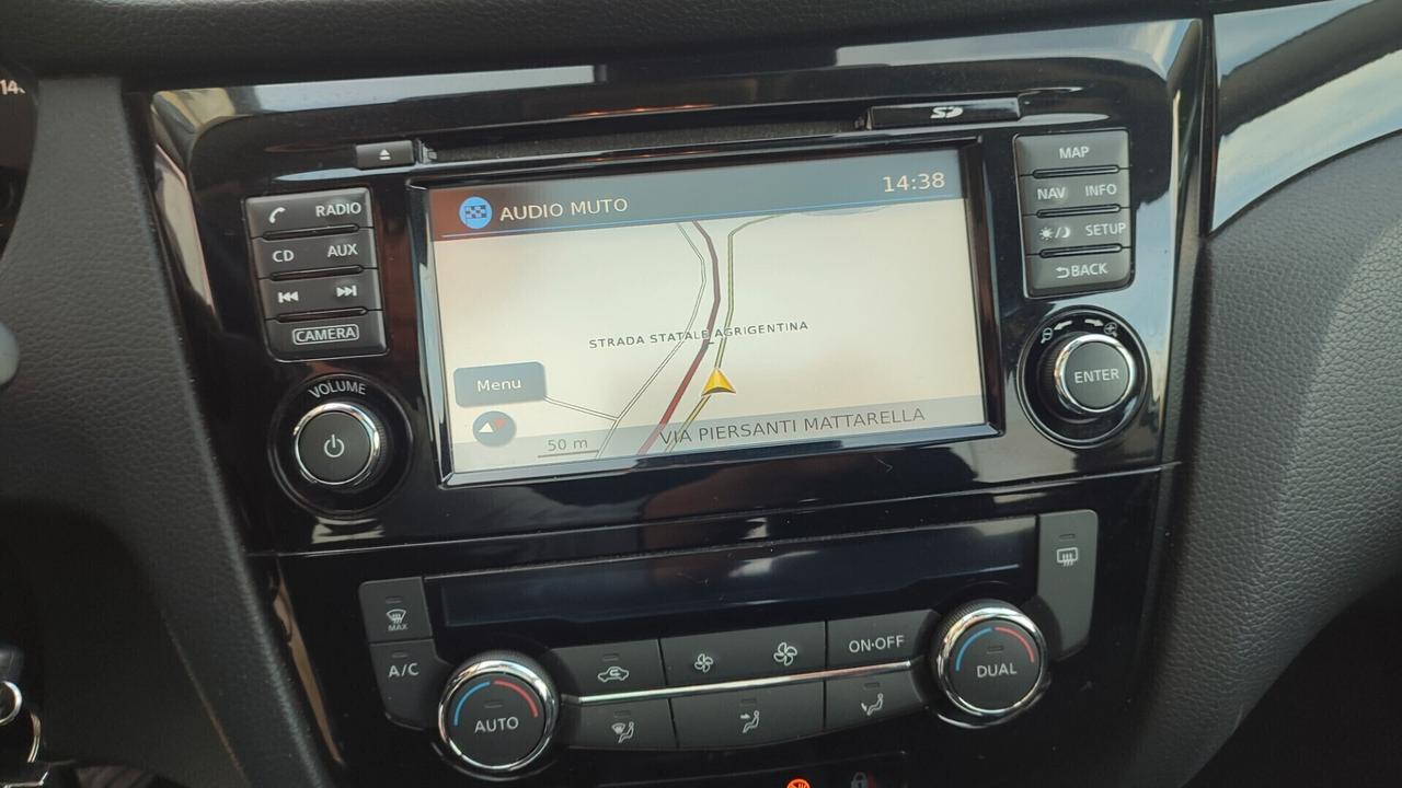 Nissan Qashqai TETTO PANORAMICO