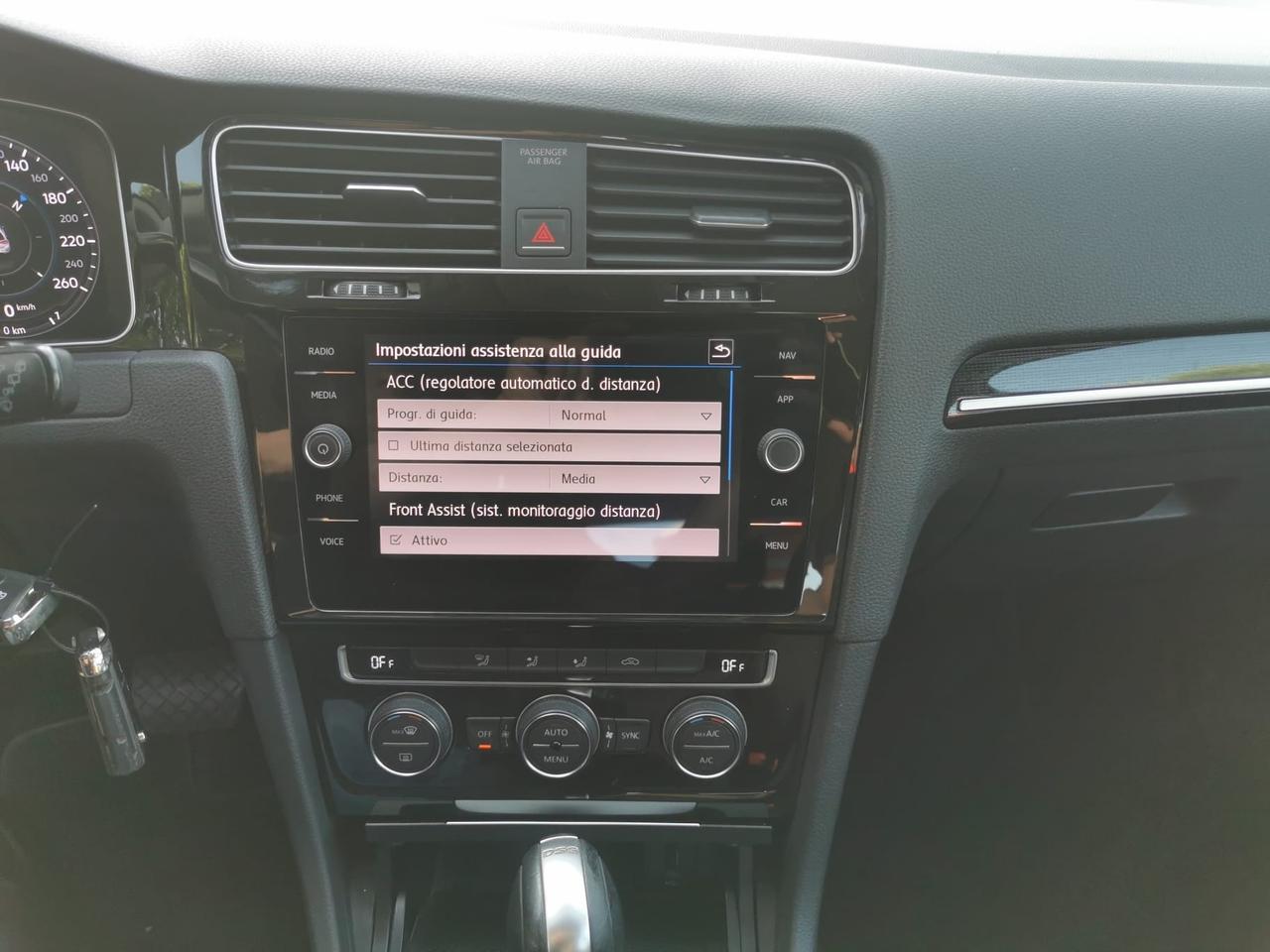 Volkswagen Golf 1.6 TDI 115 CV DSG 5p. Executive