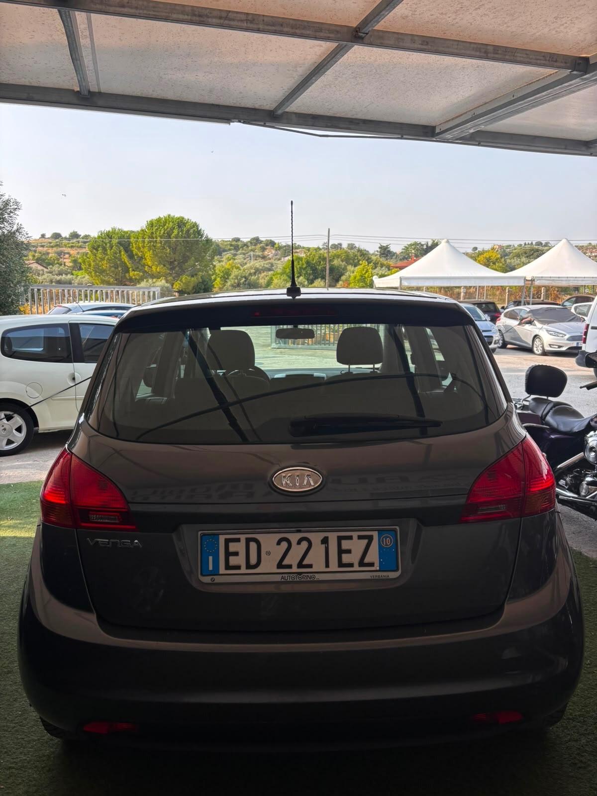 Kia Venga 1.4 CVVT LX ISG