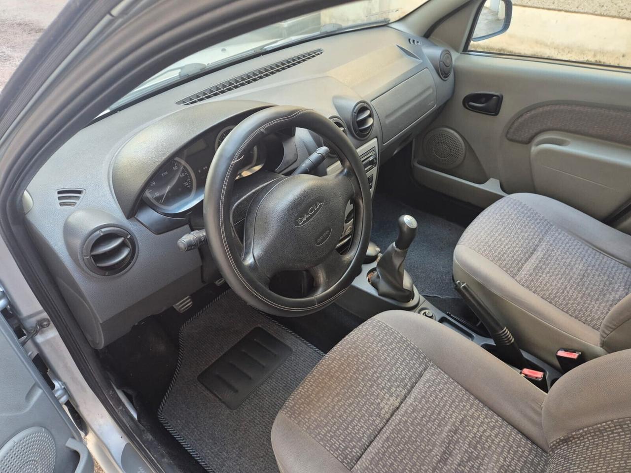 Dacia Logan MCV 1.5 dCi 70CV 7 posti Lauréate OK NEOPATENTATI