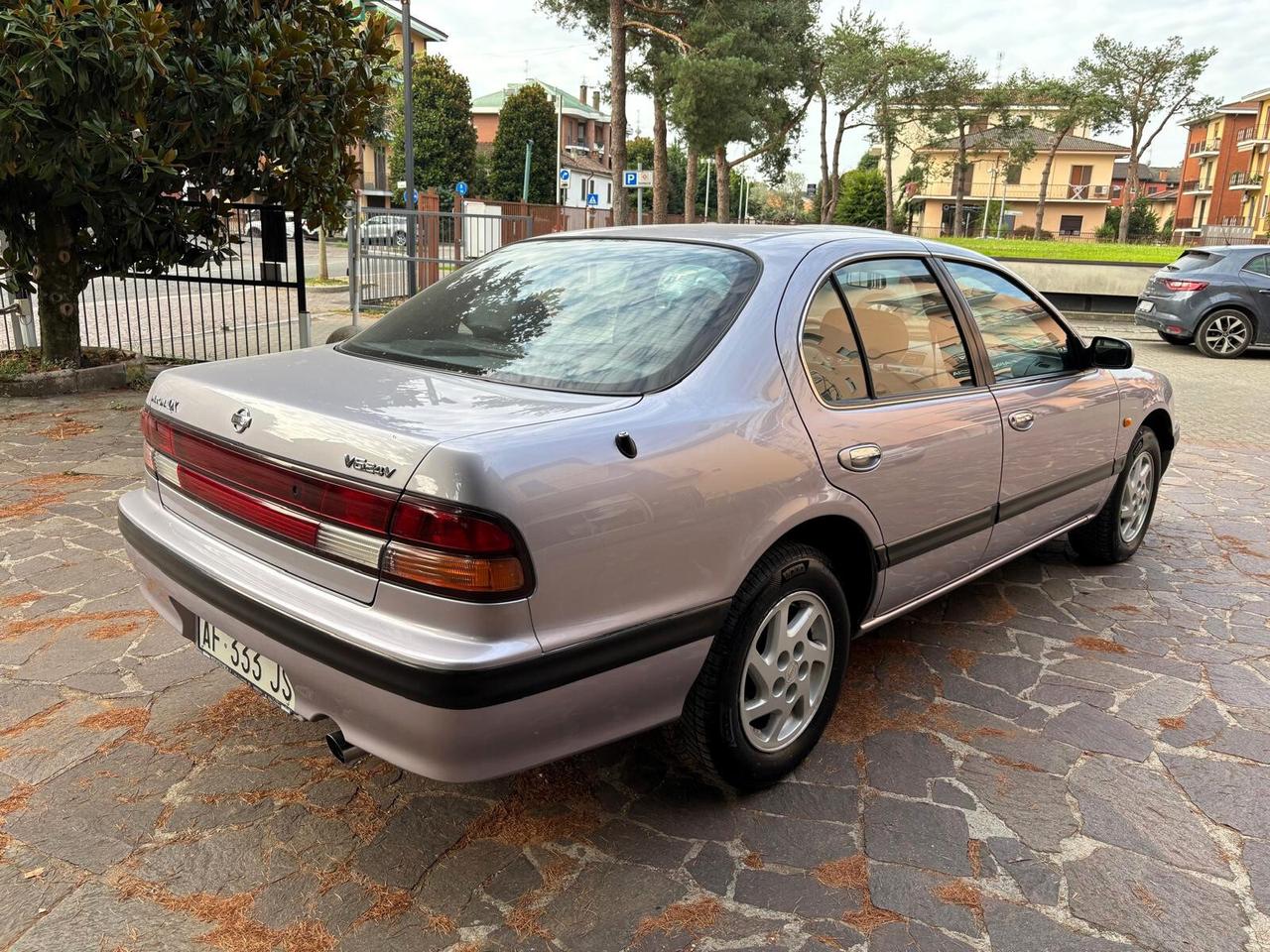 Nissan Maxima QX 2.0i V6 24V cat ASI e CRS