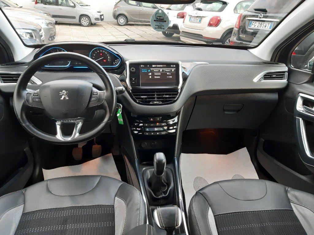 Peugeot 2008 PureTech 82 Allure