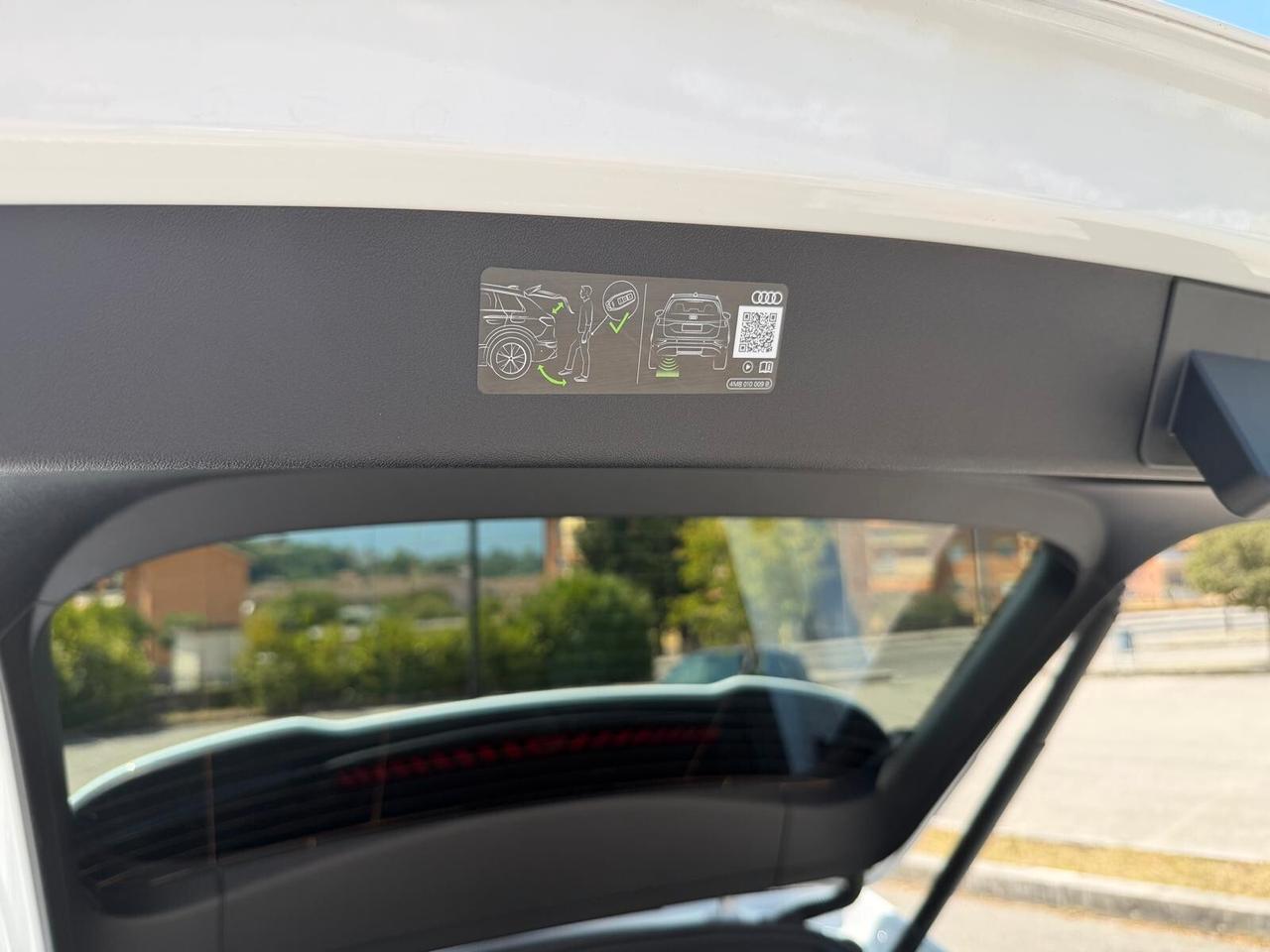 Audi Q5 SPB 40 TDI 4x4/STRONIC/SLINE/TETTO/TEL-360/PDC/CRUISE/RADAR/CERCHI 21/PORT ELEETT/V.PRI/DISTRONIC