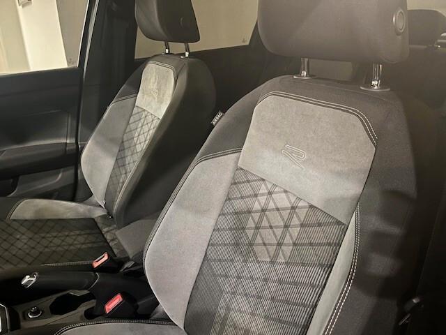 Volkswagen Taigo 1.0 TSI 115 CV R-Line