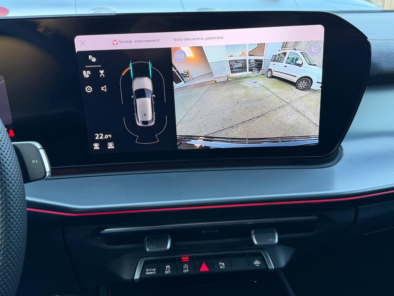 Audi Q3 SPB 2.0TDI 150cv S tronic S Line Tetto 2026