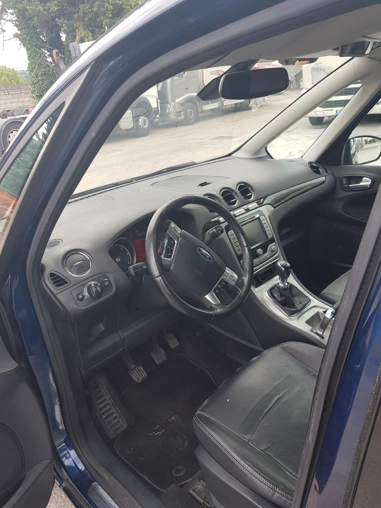 Ford Galaxy 2.0 TDCi 7 posti