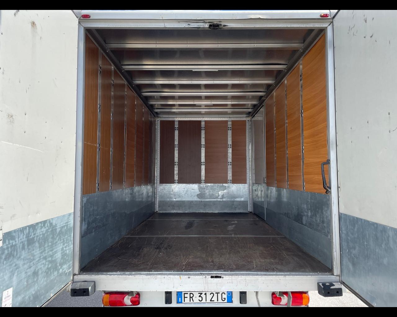 PEUGEOT PEUGEOT Boxer Cabinato porta laterale, trasporto mobili 160CV