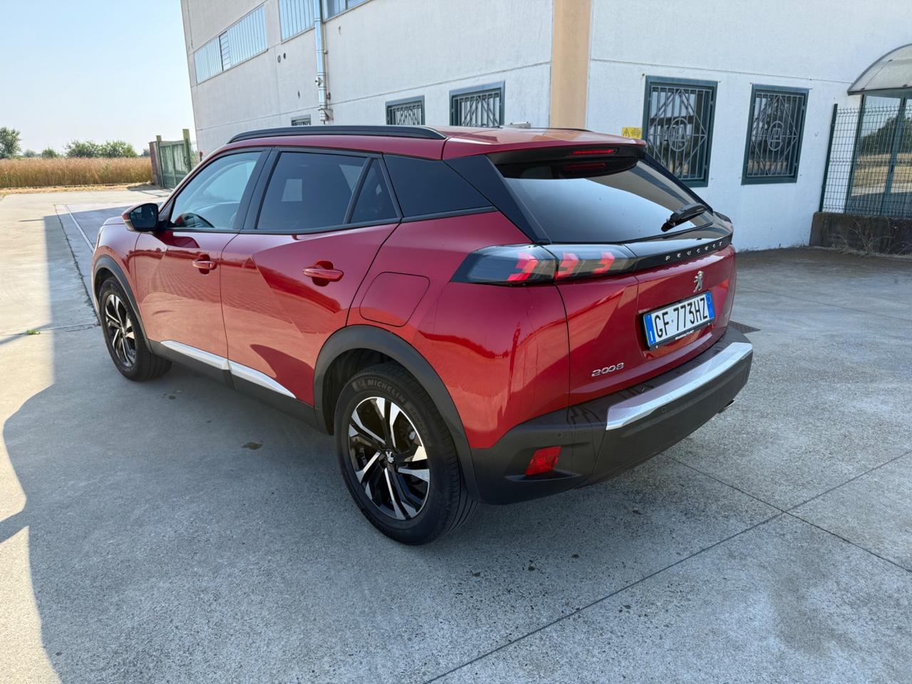 Peugeot 2008 BlueHDi 110 S&S Allure Pack
