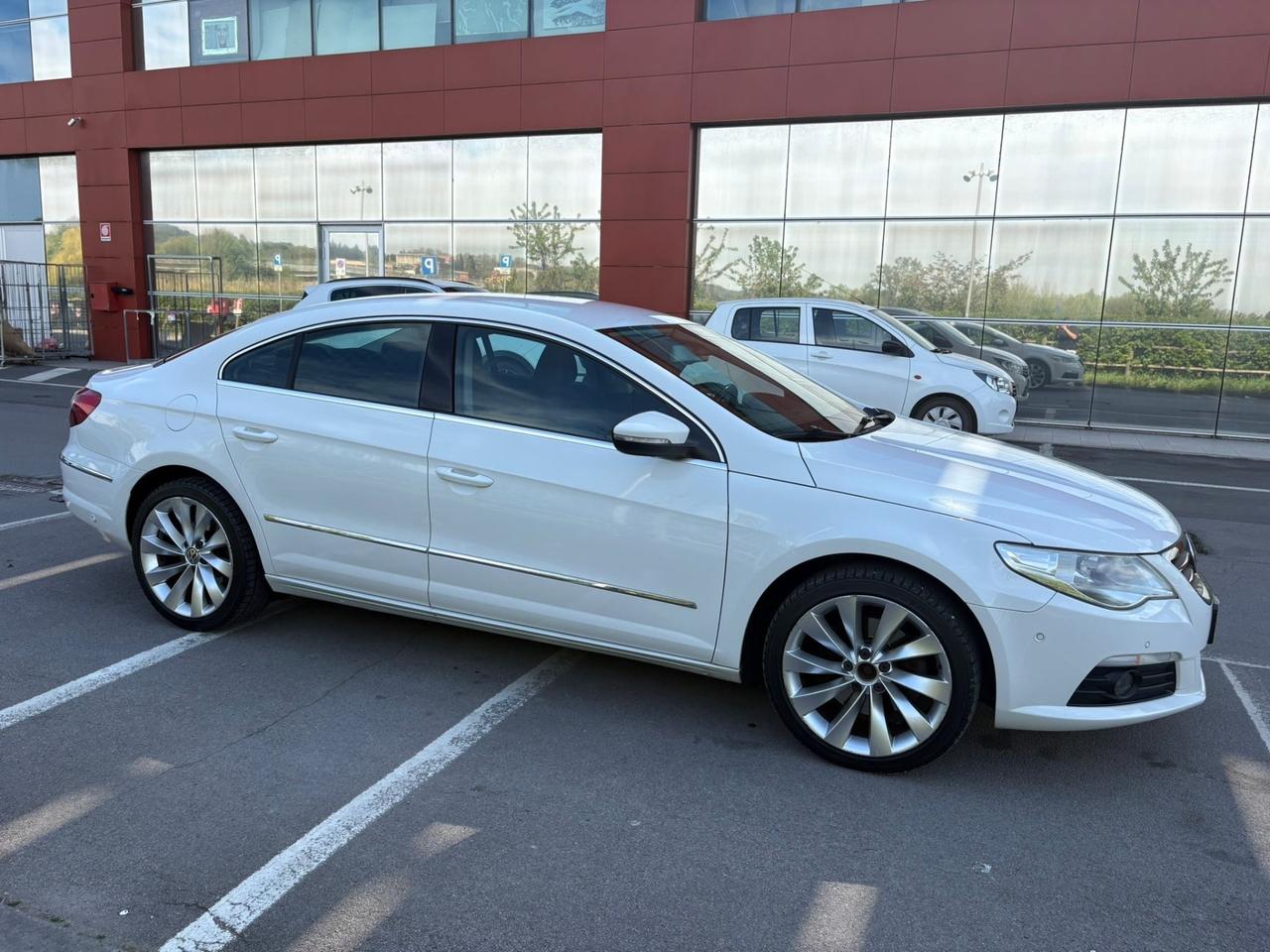 Volkswagen Passat CC 2.0 TDI DPF BlueMotion Tech.