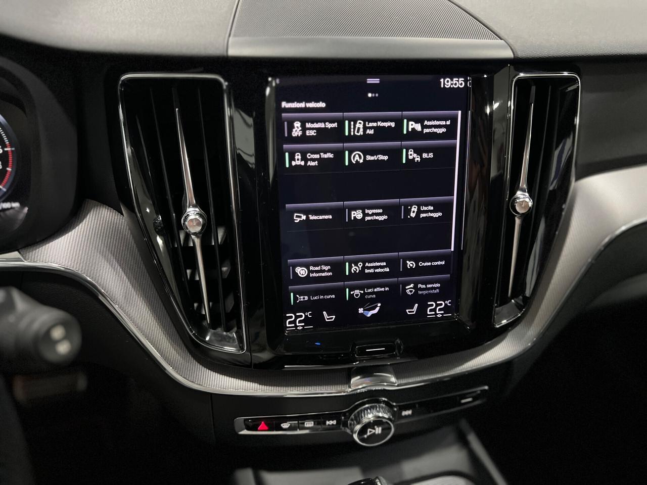 Volvo XC60 2.0 d4 R-Design awd geartronic 190 cv