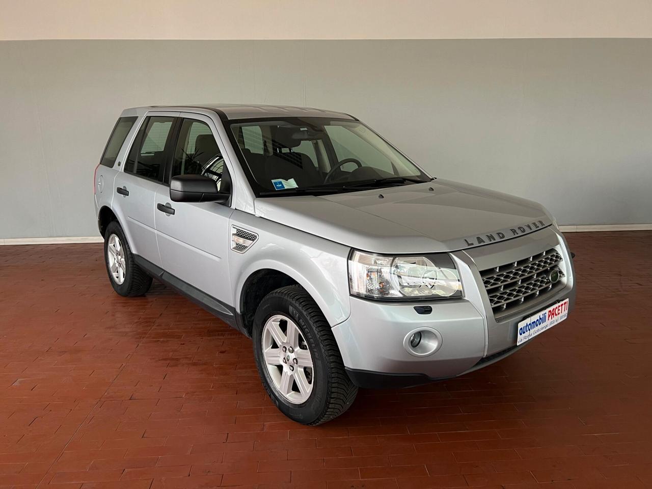 Land Rover Freelander 2 2.2 TD4 S