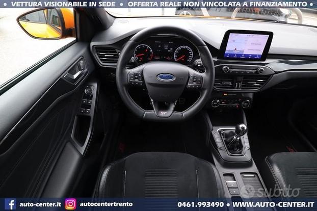 Ford Focus ST Performance 2.3 EcoBoost 280 CV 5p.
