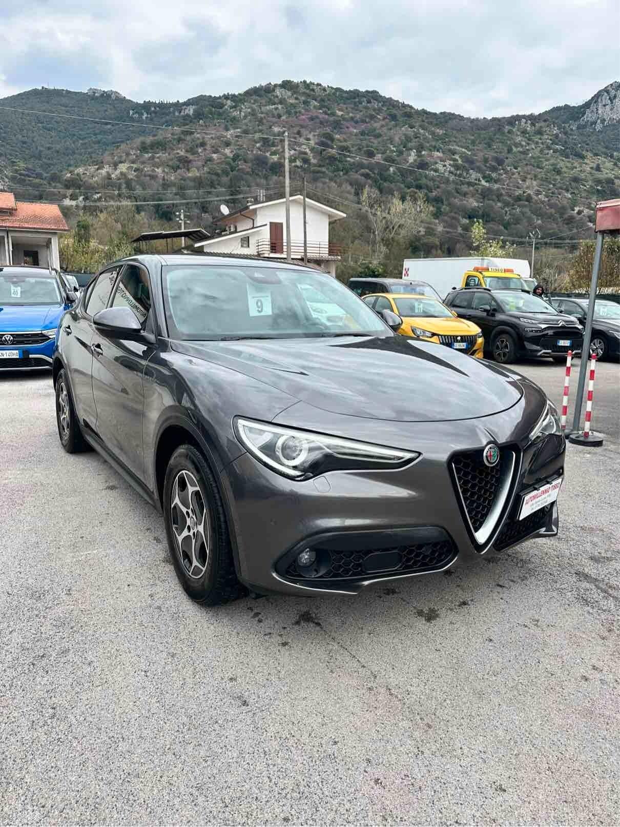 Alfa Romeo Stelvio 2.2 Turbodiesel 190 CV AT8 Q4 Business