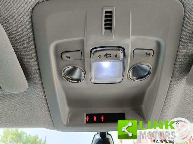 CITROEN C4 Cactus PureTech 110 S&S Shine