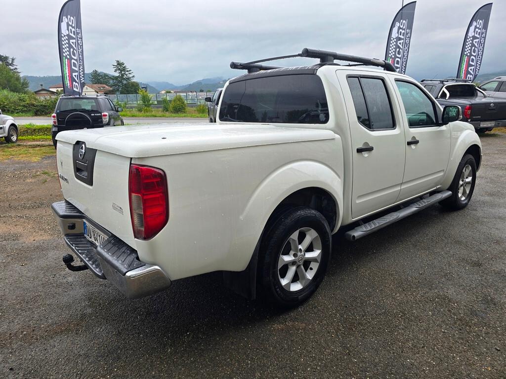 Nissan Navara 2.5 dCi 171 CV "LE"