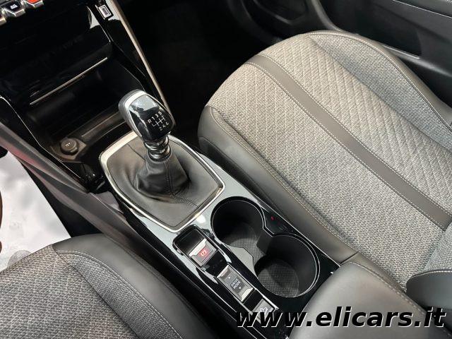 PEUGEOT 2008 Puretech S&S Allure