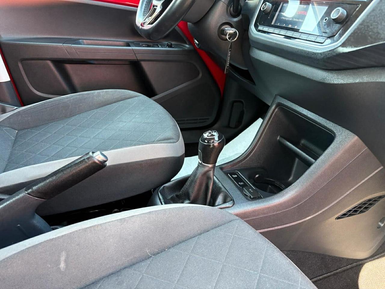 Volkswagen up! CROSS 1.0 75 CV 5p.