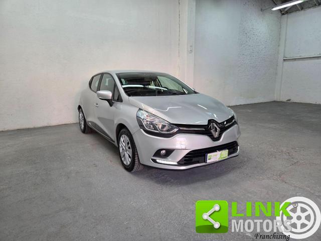 RENAULT Clio TCe 12V 90 CV 5 porte Life GARANZIA NEOPATENTATI