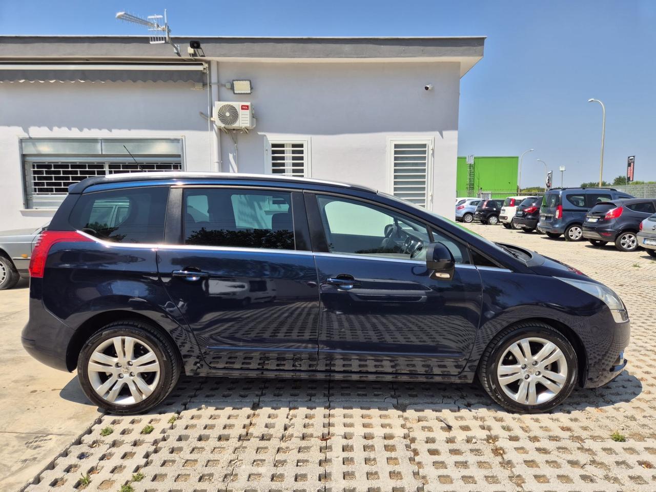 Peugeot 5008 1.6 HDi 110CV Premium