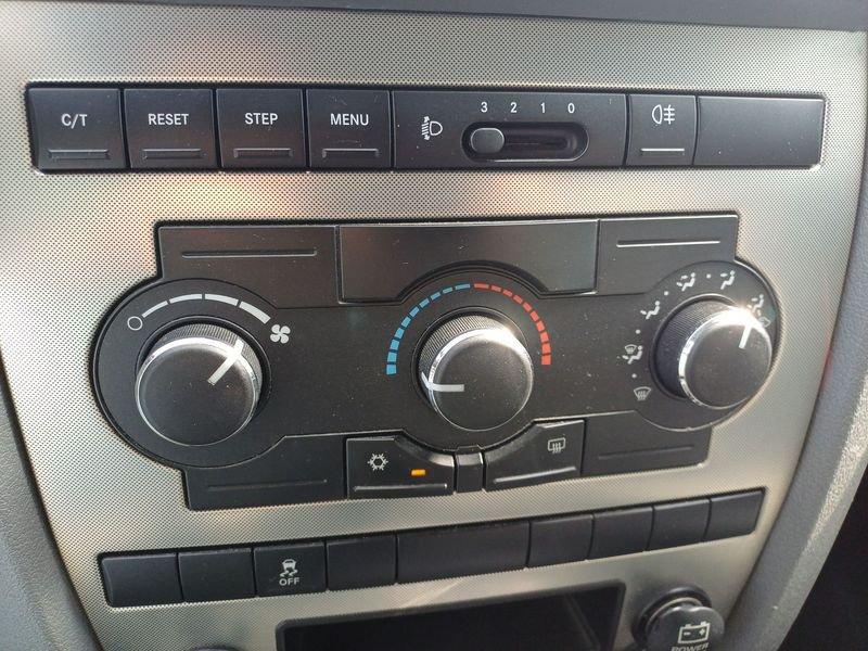 Jeep Grand Cherokee Grand Cherokee 3.0 V6 crd Laredo auto - GARANZIA