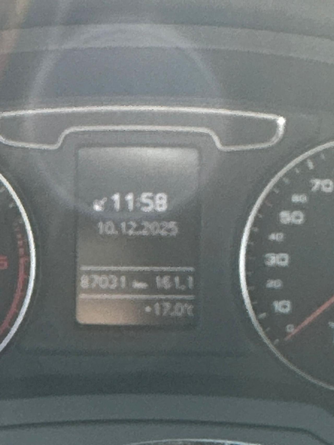 Audi Q3 2.0 TDI 150 CV S tronic Business