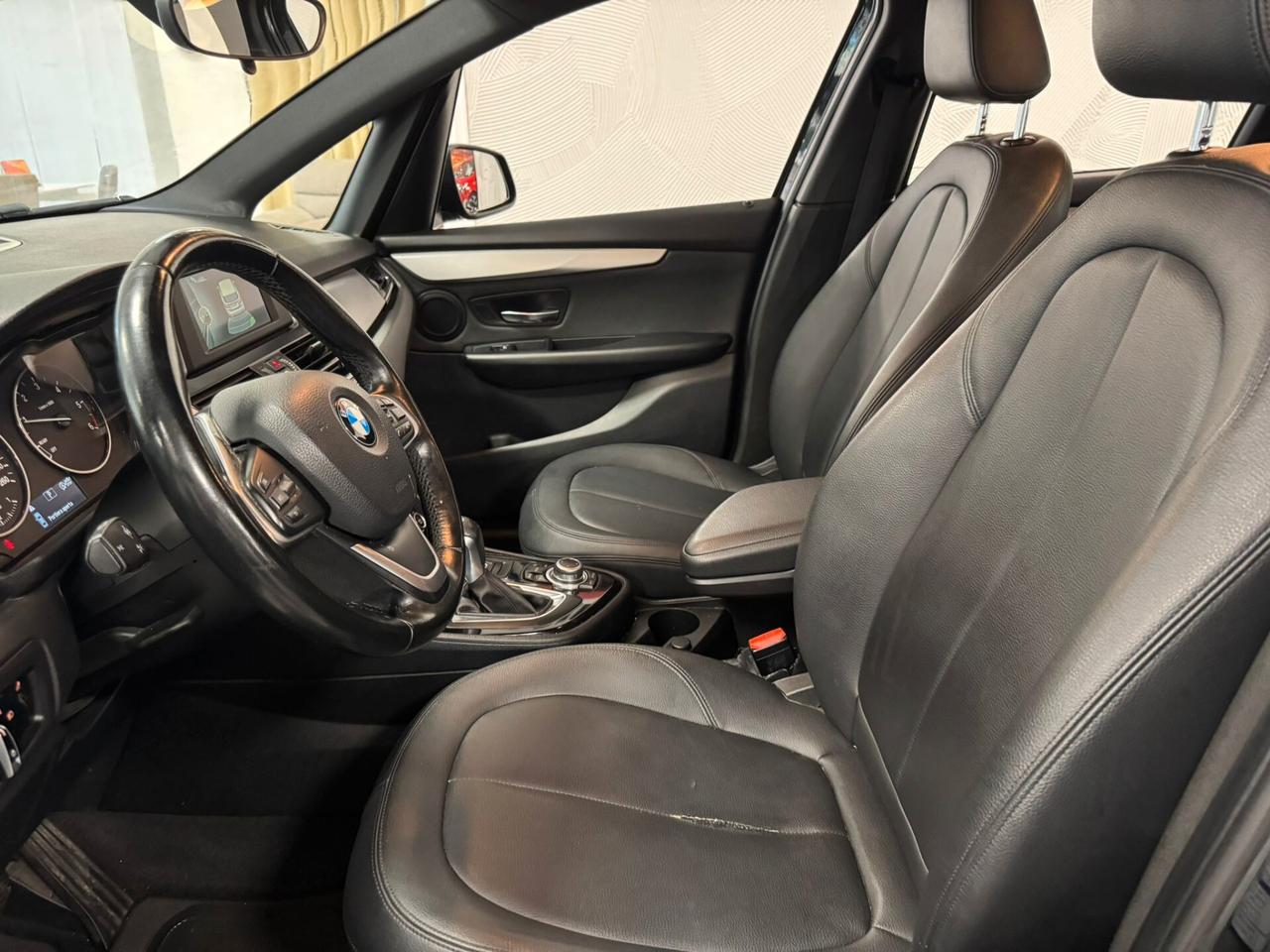 Bmw 2er Active Tourer 218d Luxury