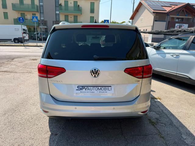 VOLKSWAGEN Touran 1.6 TDI Executive BlueMotion Technology