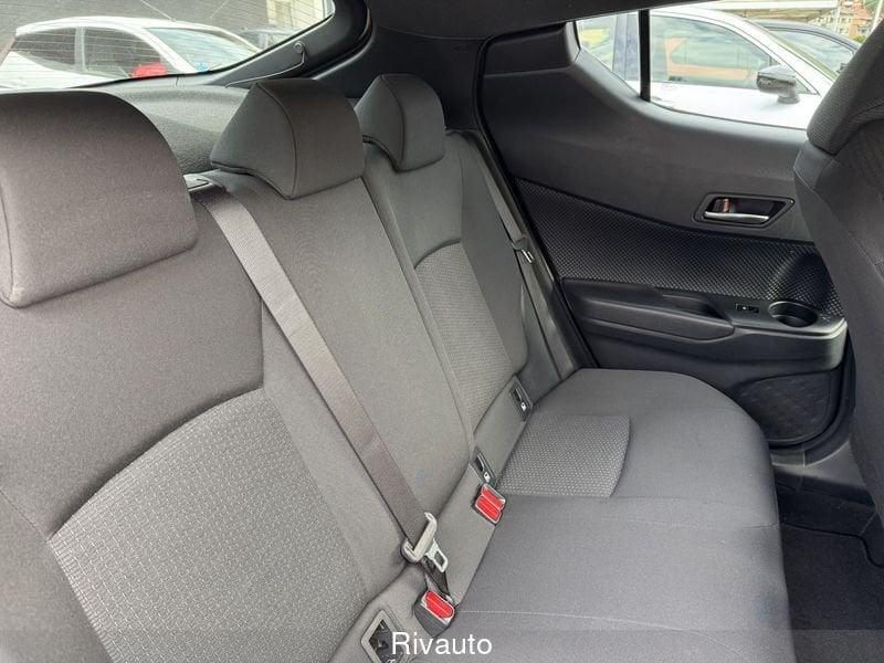 Toyota C-HR 1.8 Hybrid E-CVT Active