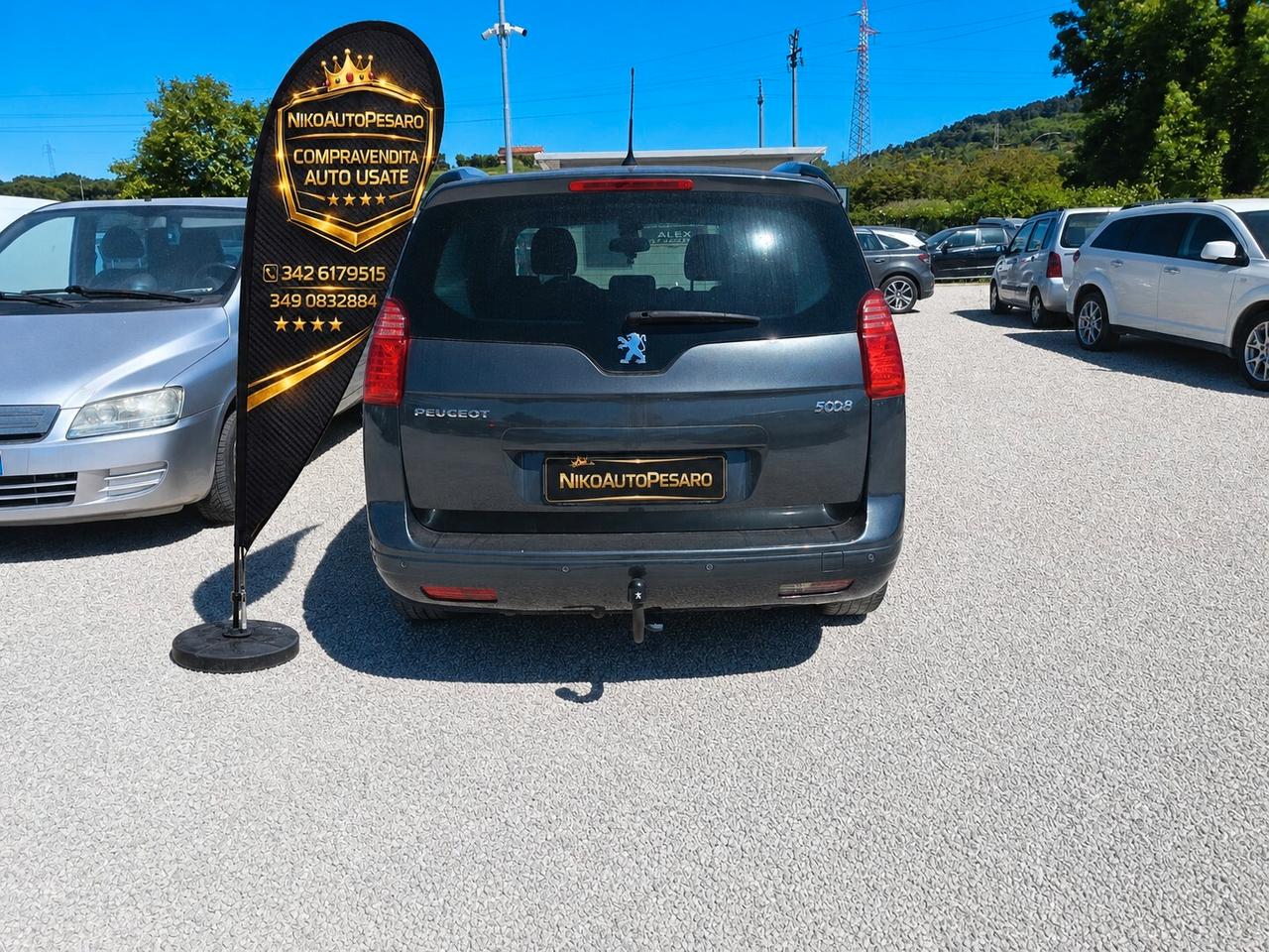 Peugeot 5008 2.0 HDi 150CV Business NAVI TETTO 5 POSTI GANCIO TRAINO HEAD-UP DISPlAY