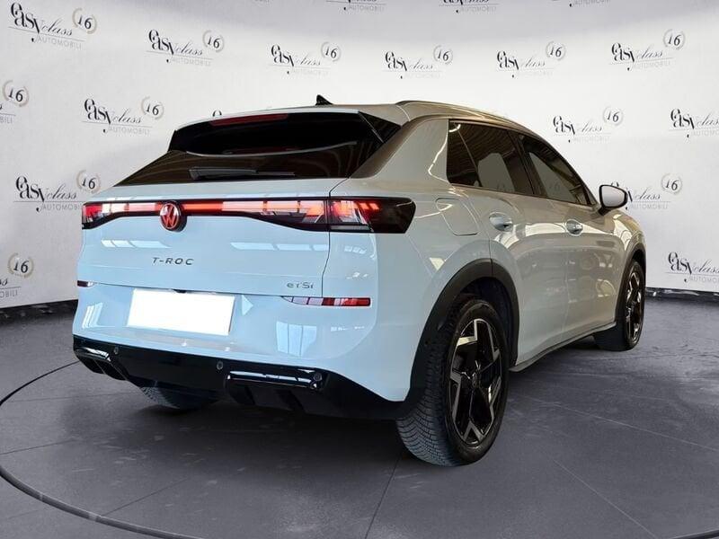 Volkswagen T-Roc 1.5 eTSI 110kW ACT R-Line DSG LED NAVI CAMERA 2026